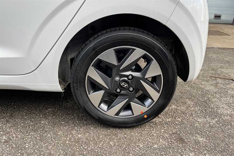 Used Hyundai i10 2025 for sale - 77576705: Photo 12