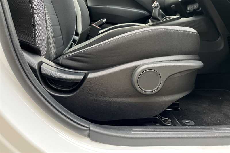 Used Hyundai i10 2025 for sale - 77576705: Photo 26