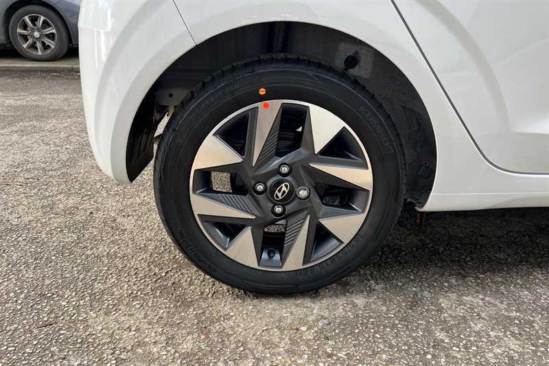 Used Hyundai i10 2025 for sale - 77576705: Photo 9