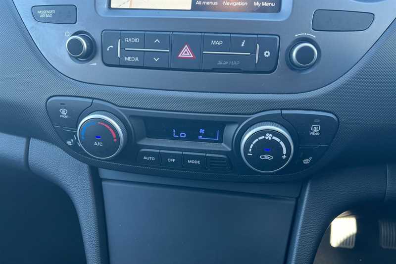 Used Hyundai i10 2019 for sale - 78207491: Photo 15