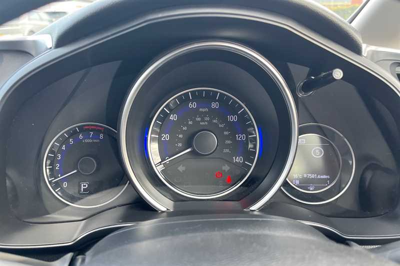 Used Honda Jazz 2019 for sale - 77929283: Photo 20