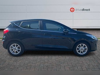 Used Ford Fiesta 2018 for sale - 79488043: Photo