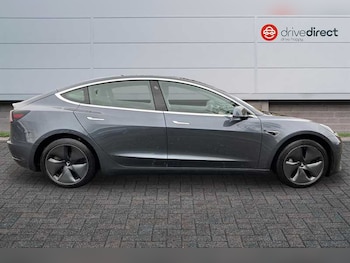Used Tesla Model 3 2020 for sale - 76552615: Photo