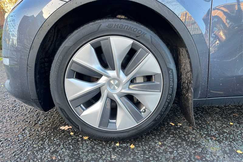 Used Tesla Model Y 2023 for sale - 76955849: Photo 11