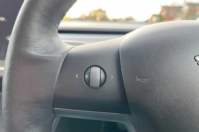 Used Tesla Model 3 2021 for sale - 77321987: Photo 21