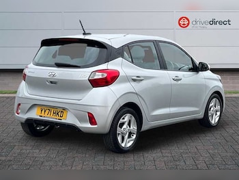 Used Hyundai i10 2021 for sale - 76448328: Photo