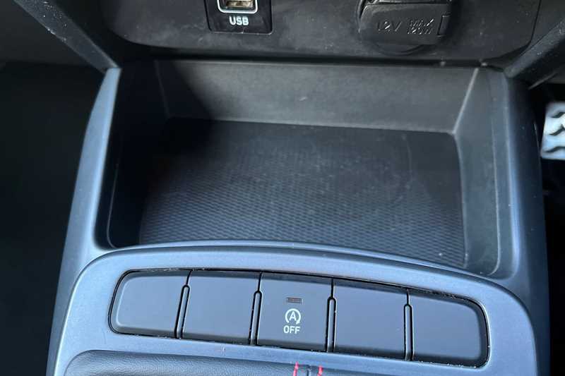 Used Hyundai i10 2022 for sale - 77317566: Photo 38