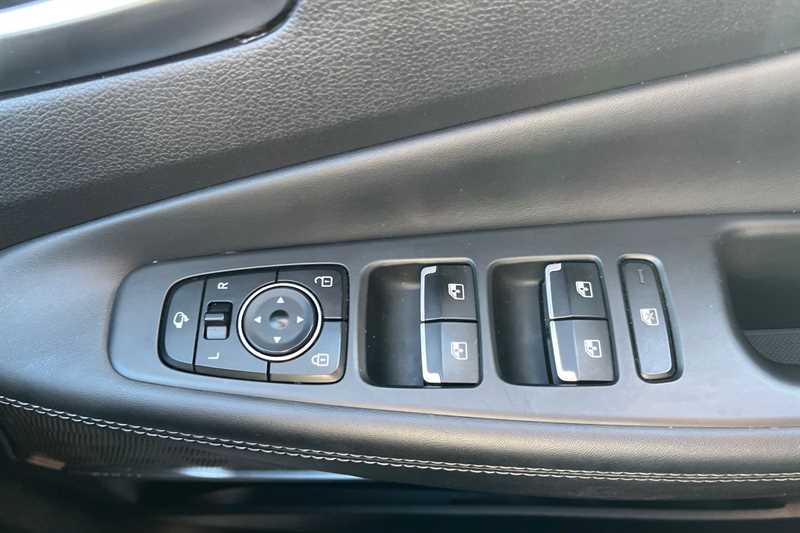 Used Hyundai Santa Fe 2021 for sale - 77322799: Photo 16