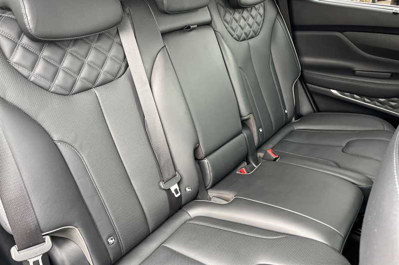 Used Hyundai Santa Fe 2022 for sale - 77685987: Photo 24