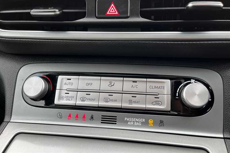 Used Hyundai KONA 2023 for sale - 78130088: Photo 15