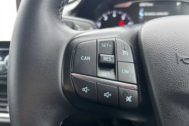 Used Ford Fiesta 2020 for sale - 77402229: Photo 21