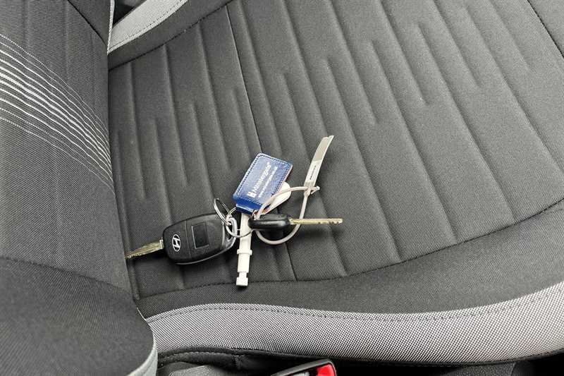 Used Hyundai i10 2021 for sale - 77402231: Photo 36