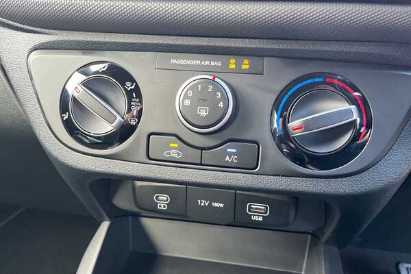 Used Hyundai i10 2025 for sale - 76229601: Photo 15