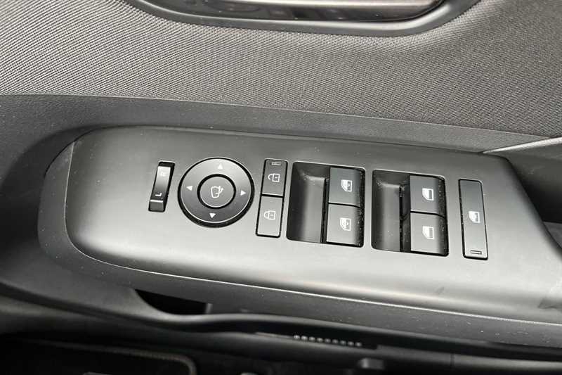 Used Hyundai KONA 2025 for sale - 76516374: Photo 16