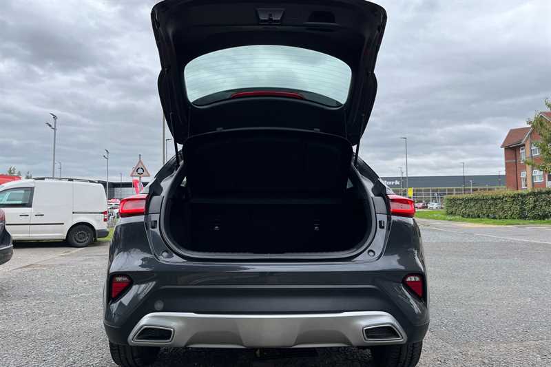 Used Kia XCeed 2022 for sale - 76489537: Photo 25