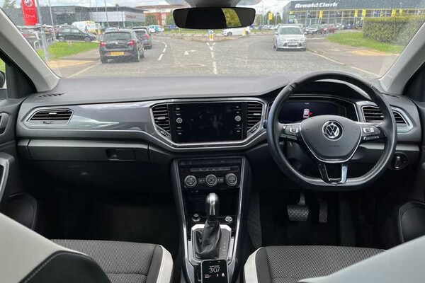 Used Volkswagen T-Roc 2021 for sale - 75480102: Photo 13
