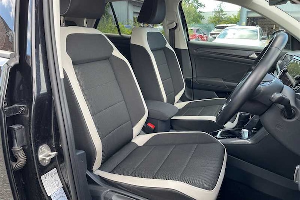 Used Volkswagen T-Roc 2021 for sale - 75480102: Photo 23