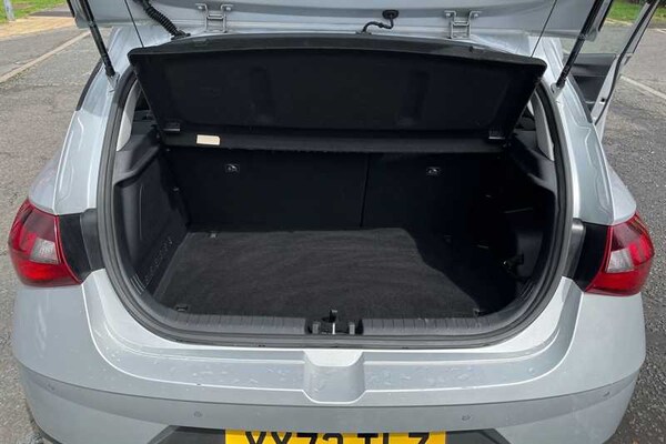 Used Hyundai i20 2022 for sale - 75434117: Photo 25