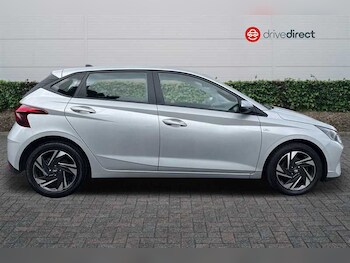 Used Hyundai i20 2022 for sale - 75434117: Photo