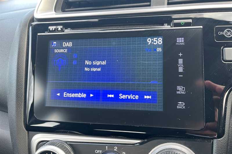 Used Honda Jazz 2019 for sale - 77944174: Photo 17