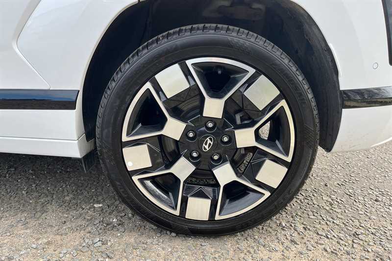 Used Hyundai KONA 2023 for sale - 78050459: Photo 11