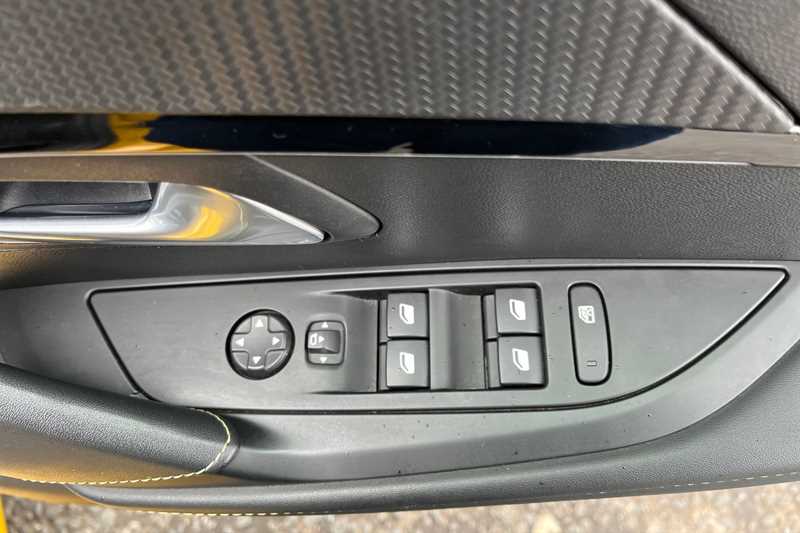 Used Peugeot 208 2022 for sale - 78139082: Photo 16