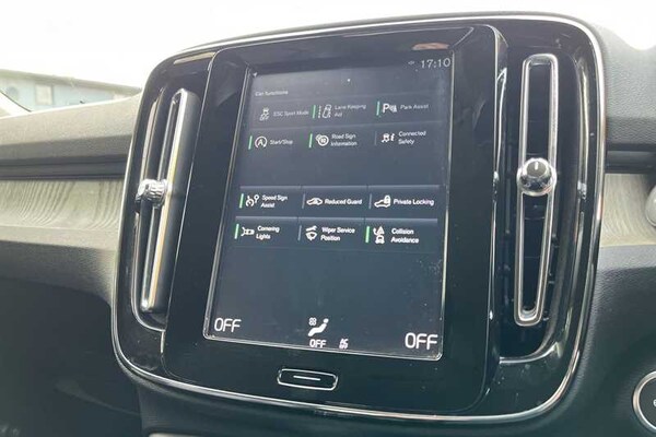 Used Volvo XC40 2018 for sale - 76125007: Photo 19