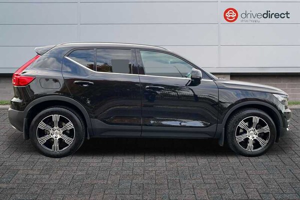Used Volvo XC40 2018 for sale - 76125007: Photo 2