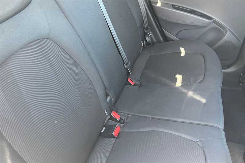 Used Hyundai i10 2019 for sale - 78188707: Photo 24