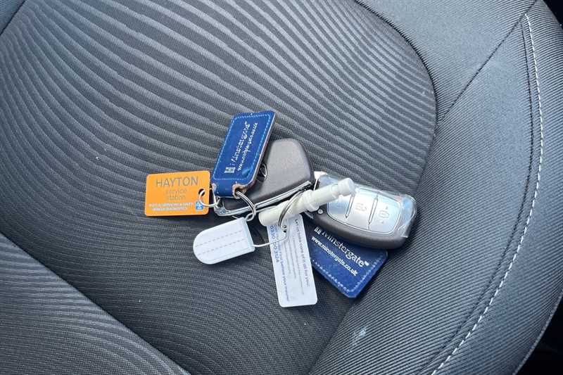 Used Hyundai i10 2019 for sale - 78188707: Photo 36