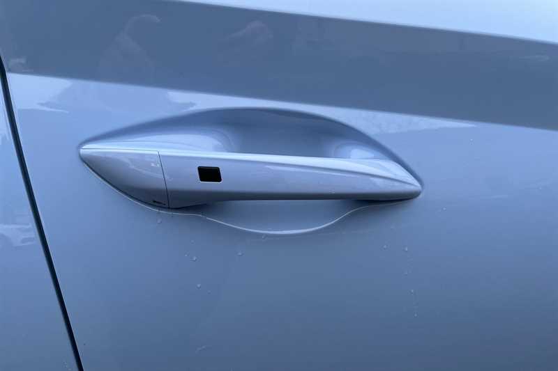 Used Hyundai i20 2022 for sale - 77323325: Photo 33