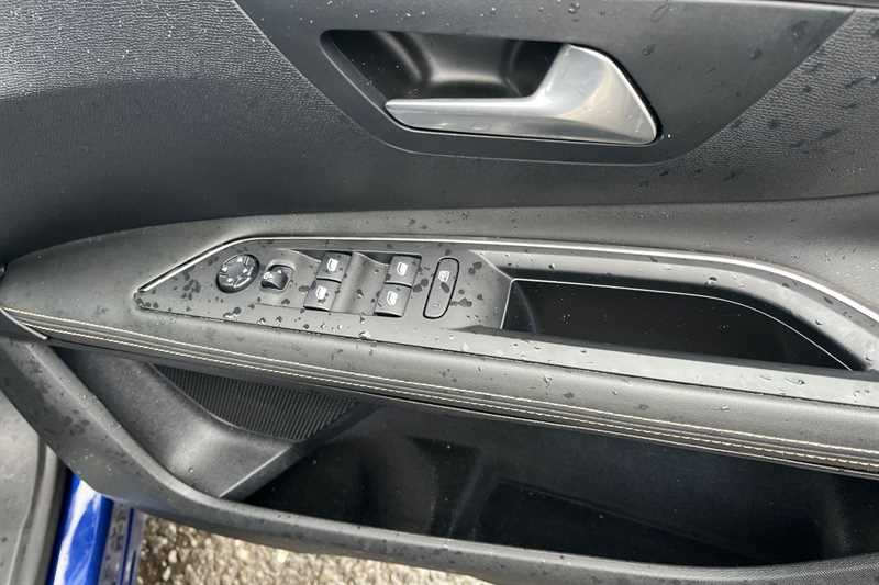 Used Peugeot 3008 2020 for sale - 78137937: Photo 16