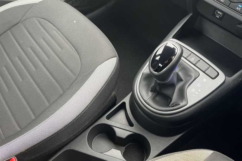 Used Hyundai i10 2021 for sale - 77712757: Photo 14