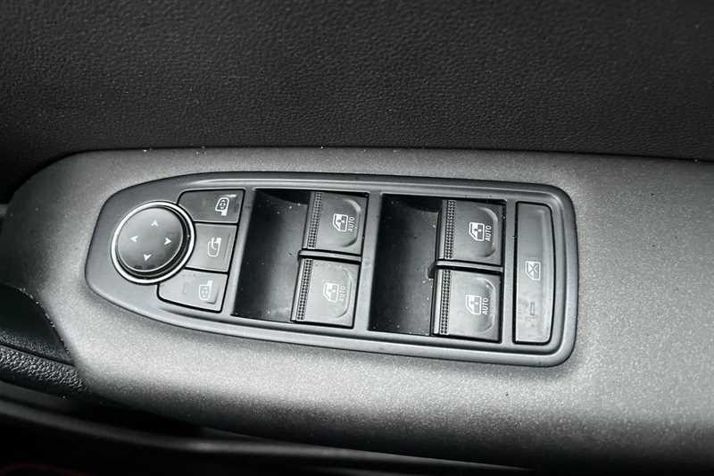 Used Renault Captur 2020 for sale - 77362603: Photo 16