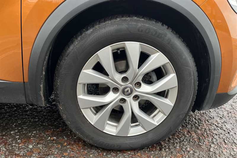 Used Renault Captur 2020 for sale - 77362603: Photo 9