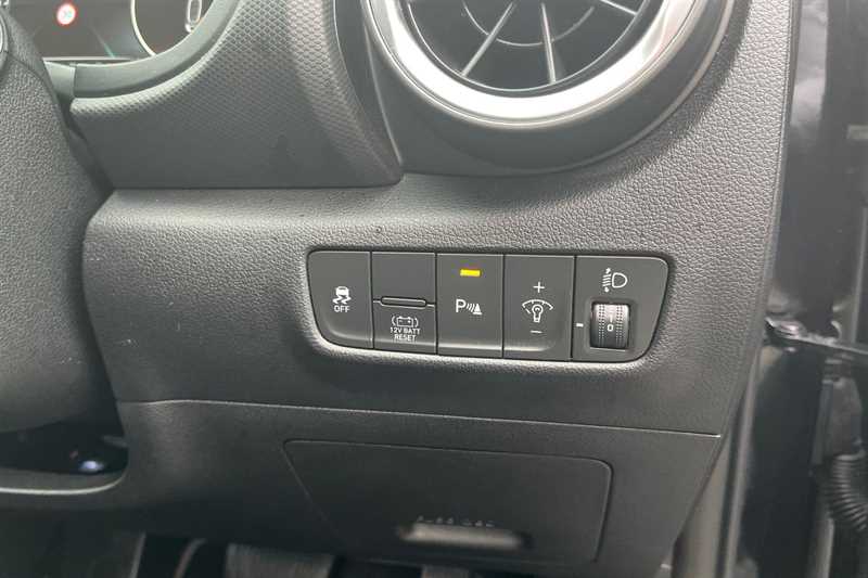 Used Hyundai KONA 2023 for sale - 76140688: Photo 36