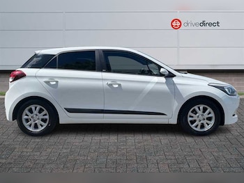 Used Hyundai i20 2016 for sale - 79149075: Photo