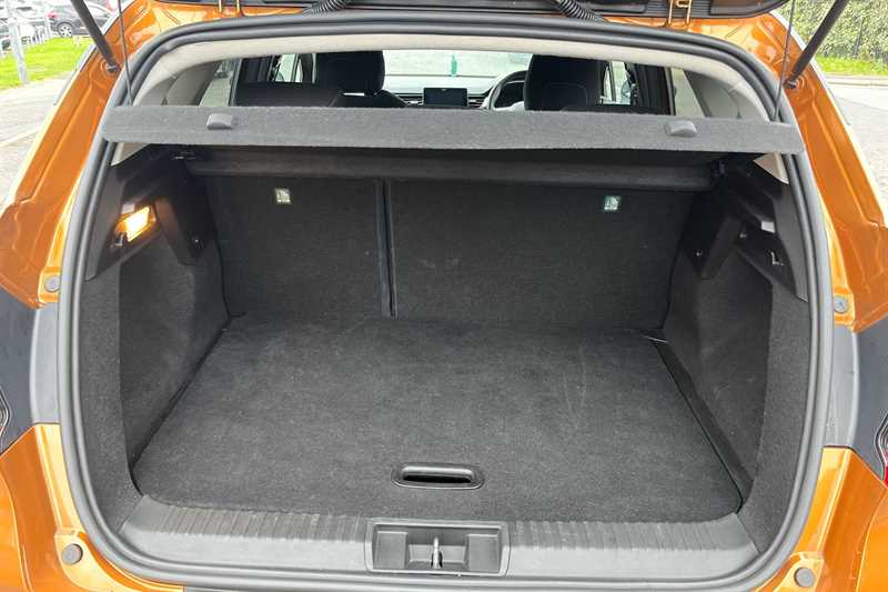 Used Renault Captur 2020 for sale - 77349327: Photo 25