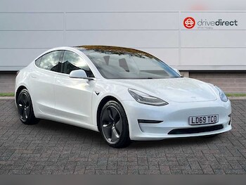 Tesla - Model 3