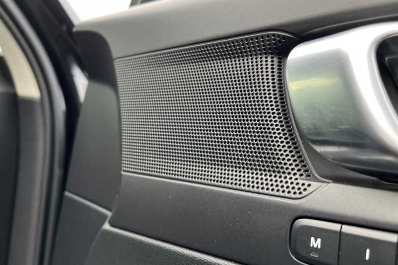 Used Volvo XC40 2018 for sale - 77485832: Photo 29