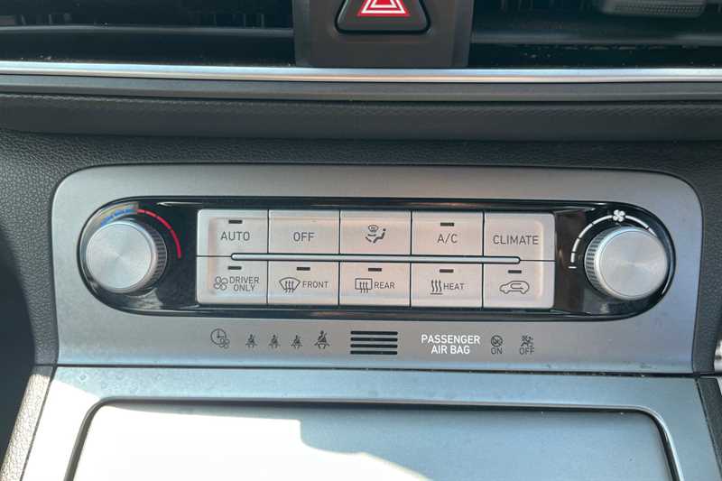 Used Hyundai KONA 2021 for sale - 76530382: Photo 15