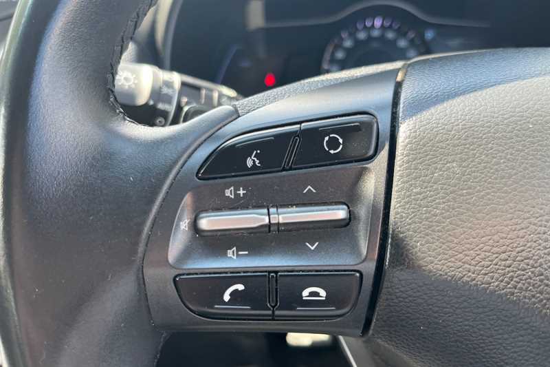 Used Hyundai KONA 2021 for sale - 76530382: Photo 21