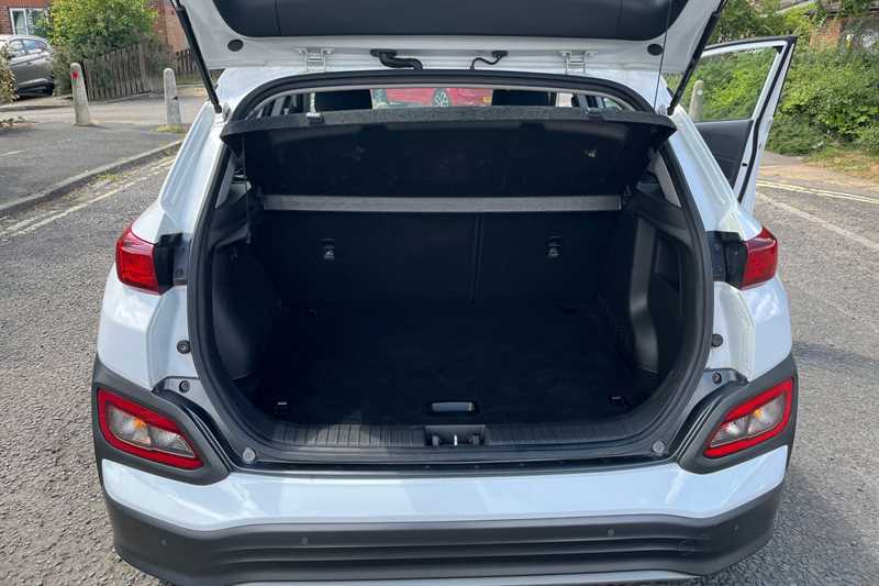 Used Hyundai KONA 2021 for sale - 76530382: Photo 25