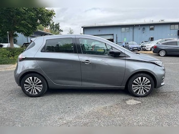 Used Renault Zoe 2023 for sale - 79398639: Photo