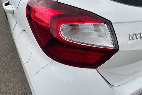 Used Hyundai i10 2022 for sale - 75554763: Photo 32