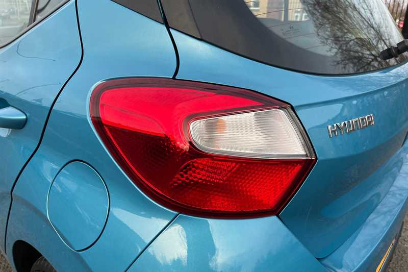 Used Hyundai i10 2023 for sale - 78222165: Photo 30