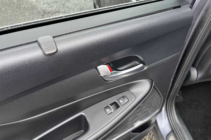 Used Hyundai Santa Fe for sale - 78216605: Photo 38