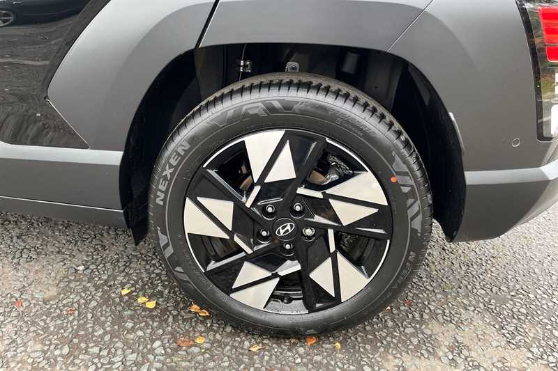 Used Hyundai KONA 2025 for sale - 77362613: Photo 12