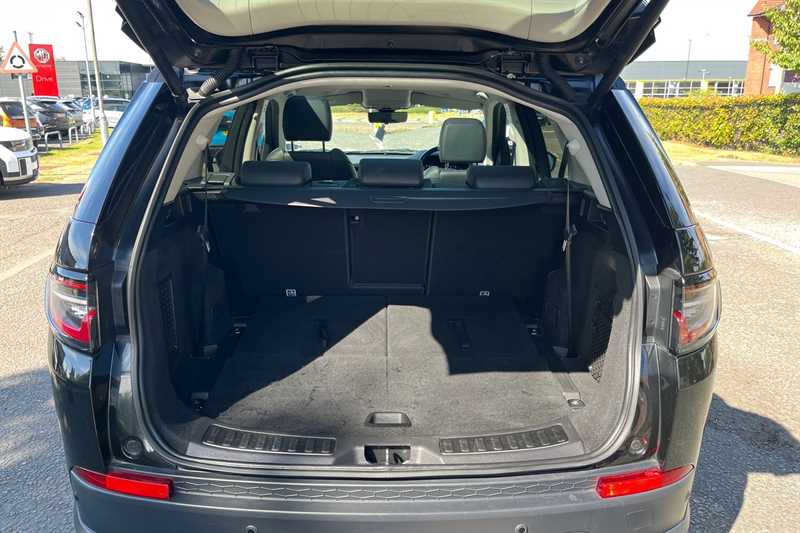 Used Land Rover Discovery Sport 2021 for sale - 76489689: Photo 25