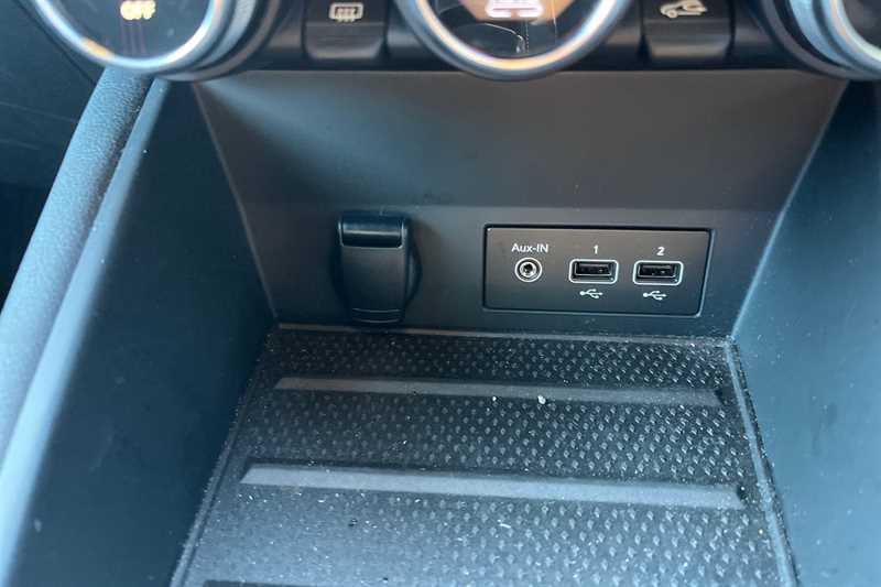 Used Renault Captur for sale - 77788831: Photo 40